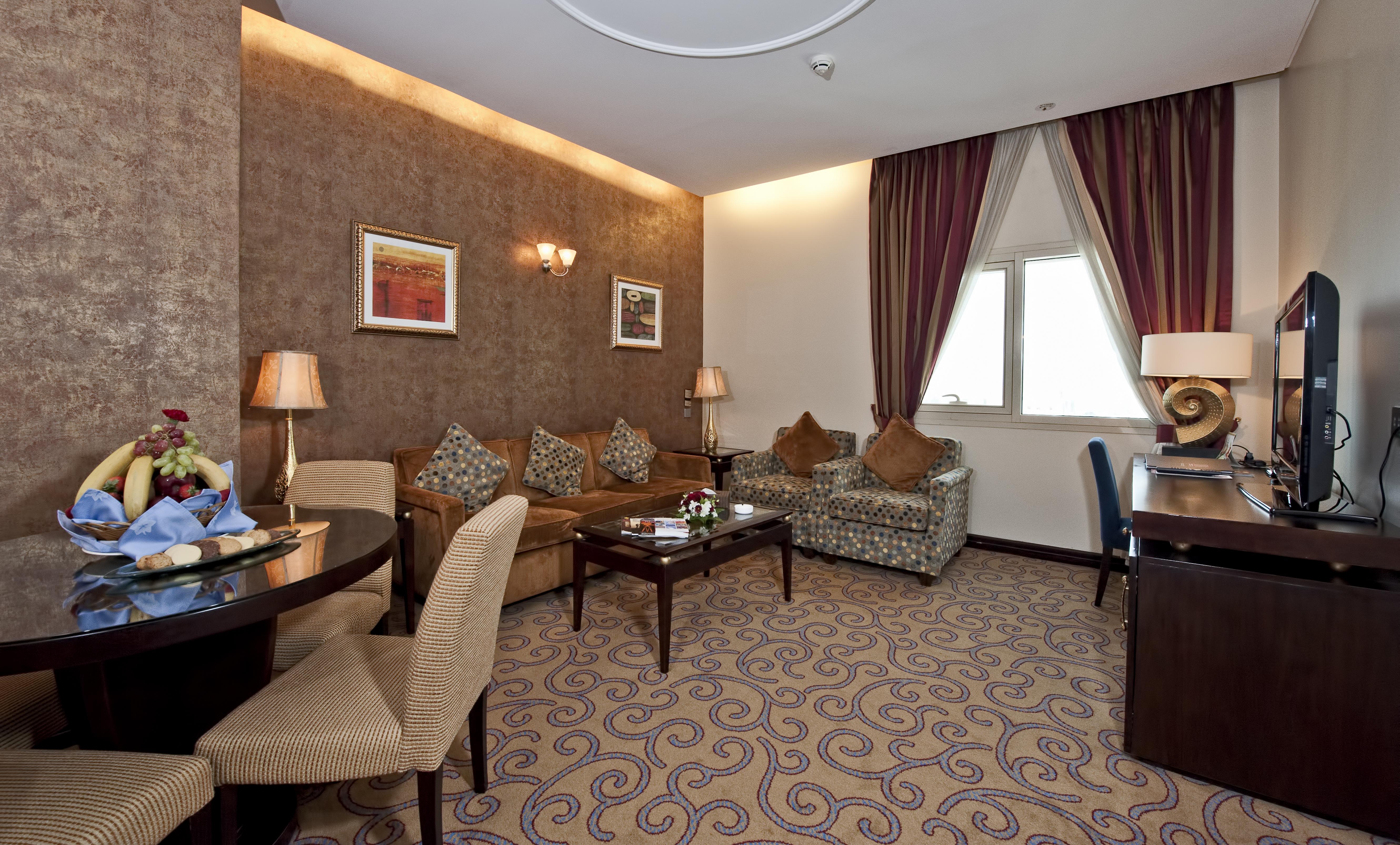 Century Hotel Доха Экстерьер фото