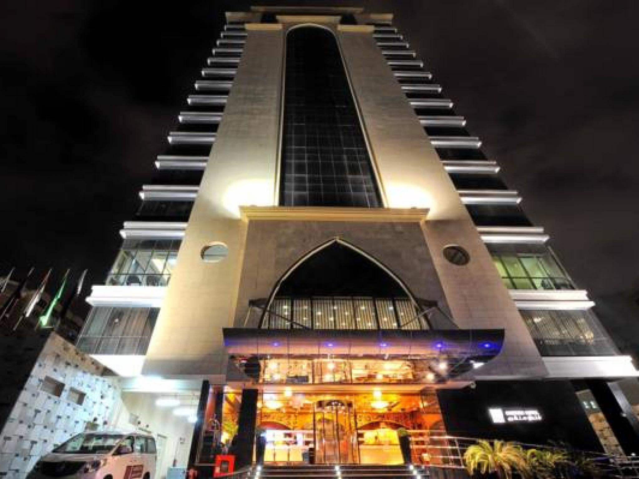 Century Hotel Доха Экстерьер фото